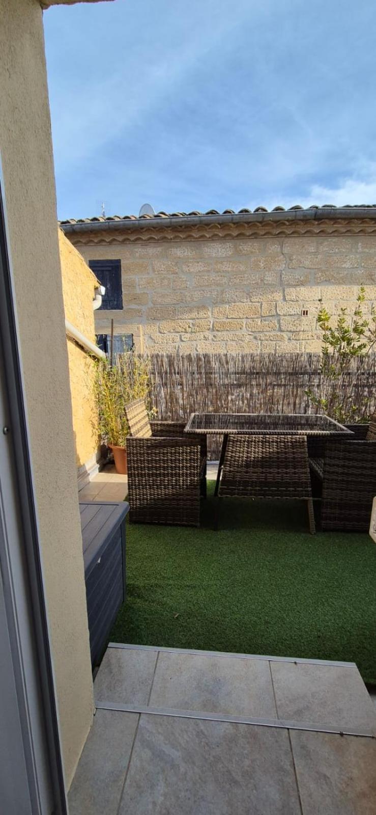 Proche D'Uzes La Terrasse Du Soleil Levant Collias Εξωτερικό φωτογραφία